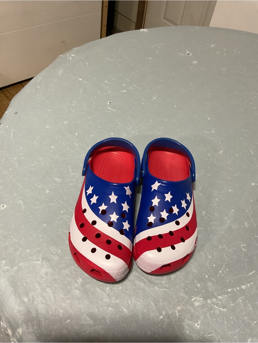 CROCS Stars & Stripes Red White Blue Clog Sneakers - Picture 2 of 6
